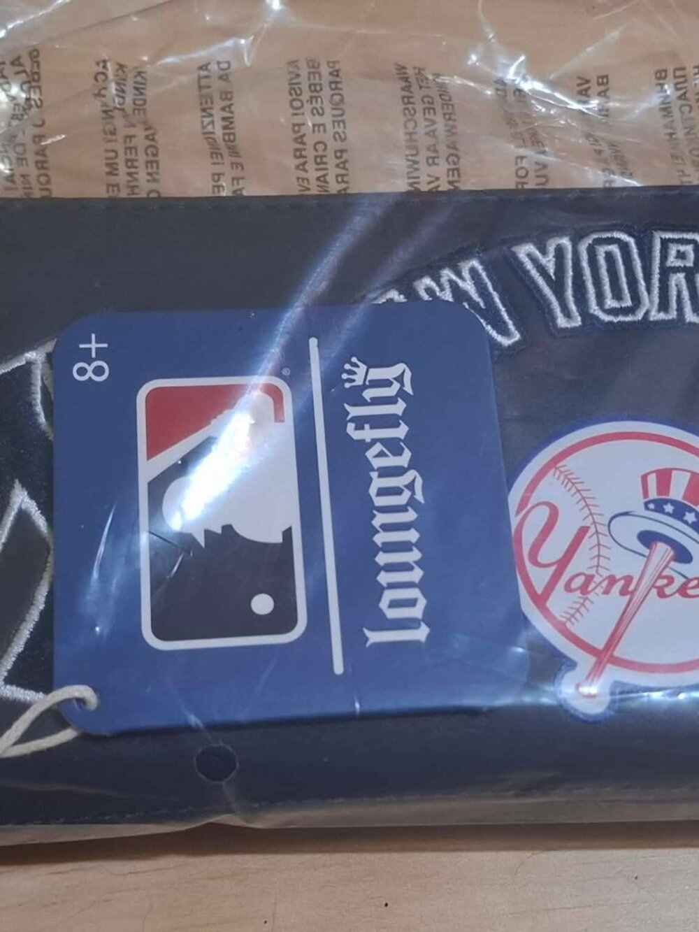 MLB Loungefly Wallet - New York Yankees Patches Zip Around Wallet-Still Sealed!